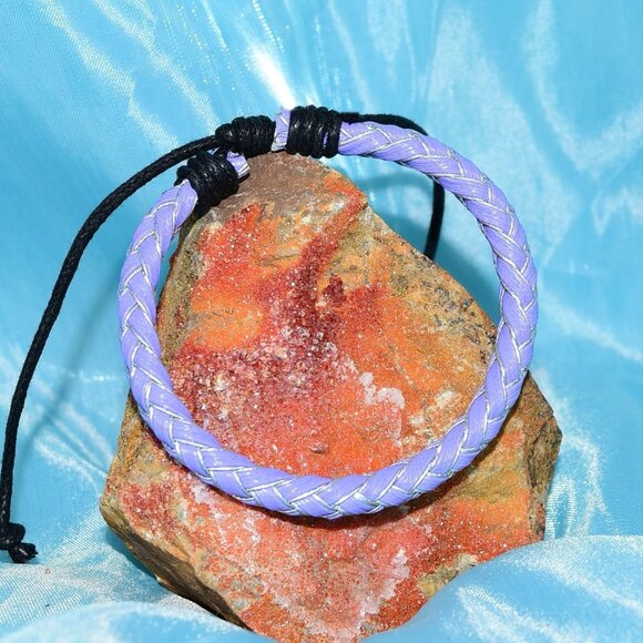 Taye Welt Rope Braided Sliding Tie Leather Bracelet Blue Purple Gift Boxed - Picture 3 of 8